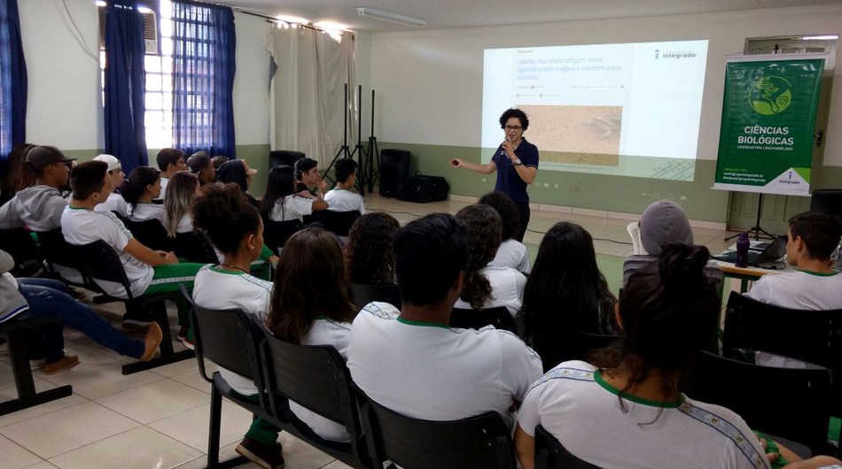 V Conferência Nacional Infantojuvenil pelo Meio Ambiente é realizada no Colégio Estadual 14 de Dezembro, em Peabiru
