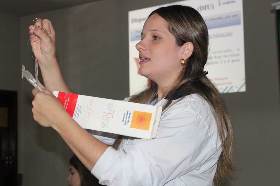 A manhã foi de muita informação com Rejane, coordenadora do curso de Biomedicina