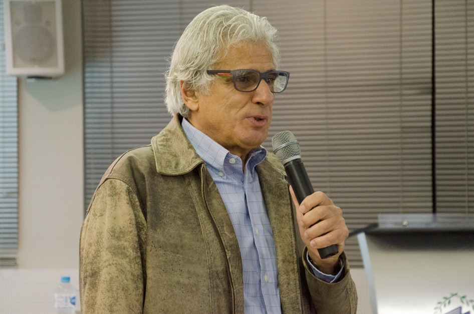 O PhD Alexandre Luzzi Las Casas falou sobre a necessidade de reinventar o varejo