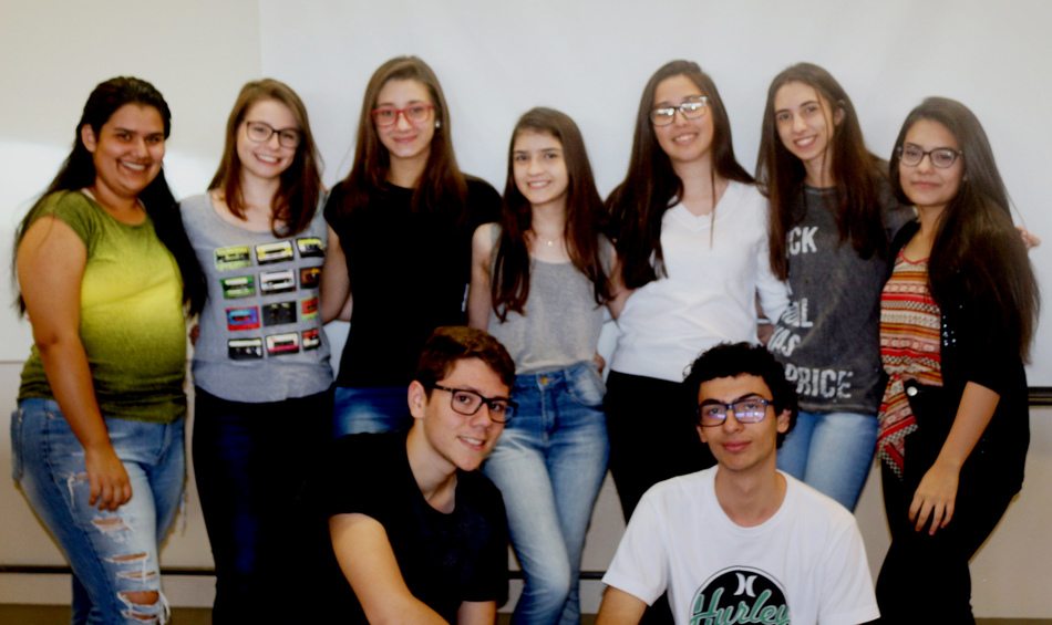 Estudantes irão desenvolver pesquisas científicas com professores e acadêmicos dos cursos de Biomedicina, Ciências Biológicas, Enfermagem, Engenharia de Produção e Psicologia